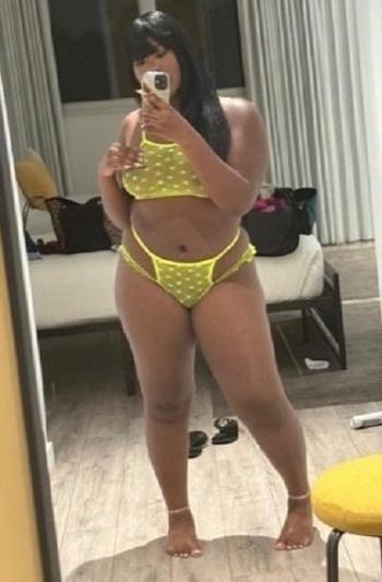 212-300-6391, 28  female escort, Lancaster