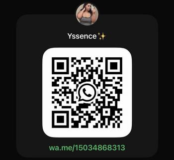 Yssence, 20  female escort, Lancaster