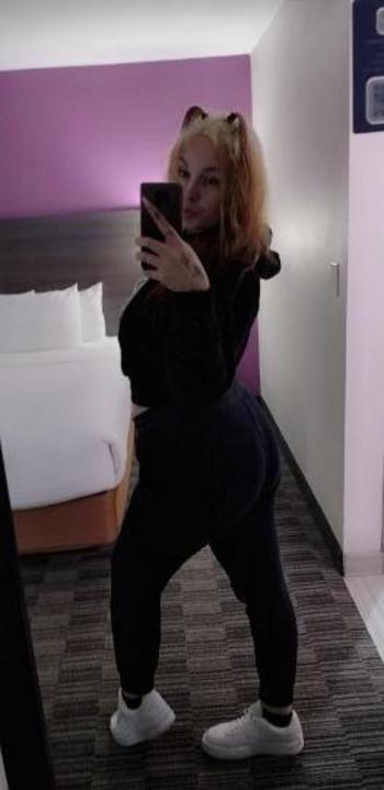 4699375062, female escort, Lancaster